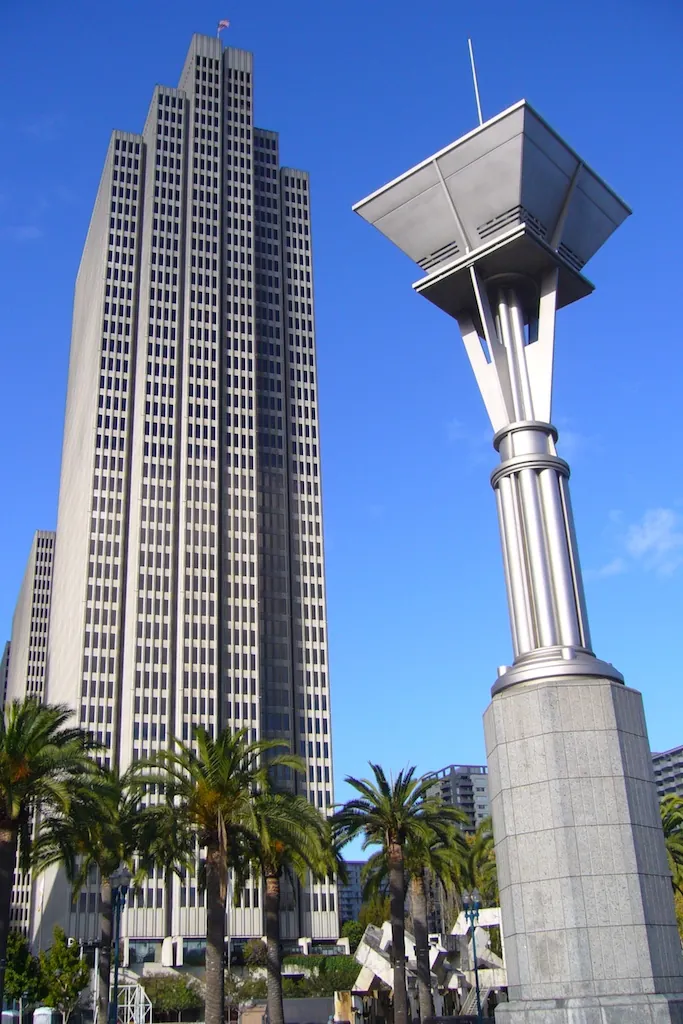 San FranciscoFour Embarcadero Center办公楼外观