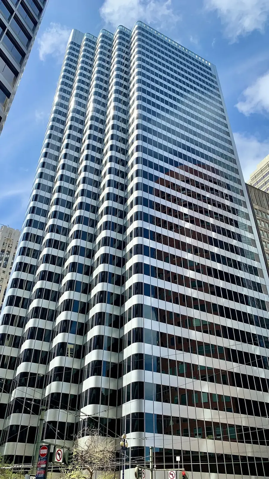 San FranciscoOne Front Street办公楼外观