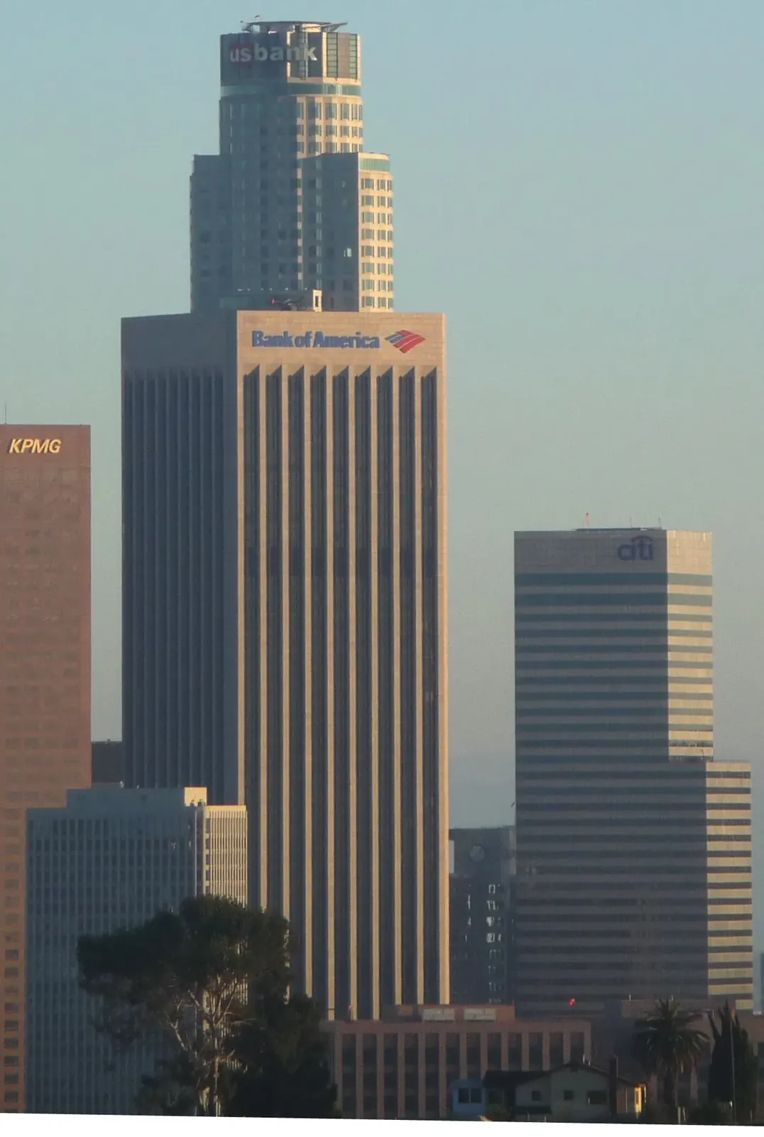 Los AngelesBank of America Plaza办公楼外观
