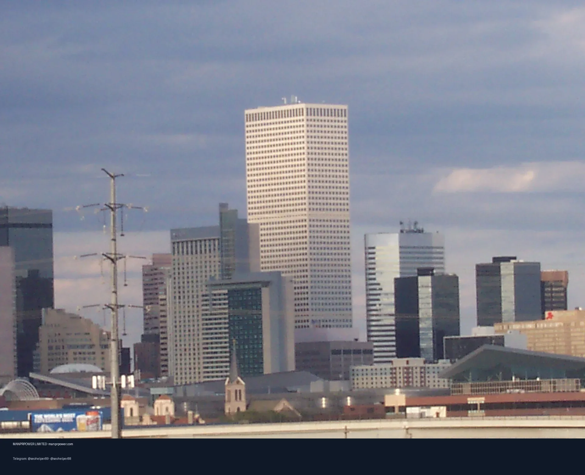 Denver｜Republic Plaza办公楼外观